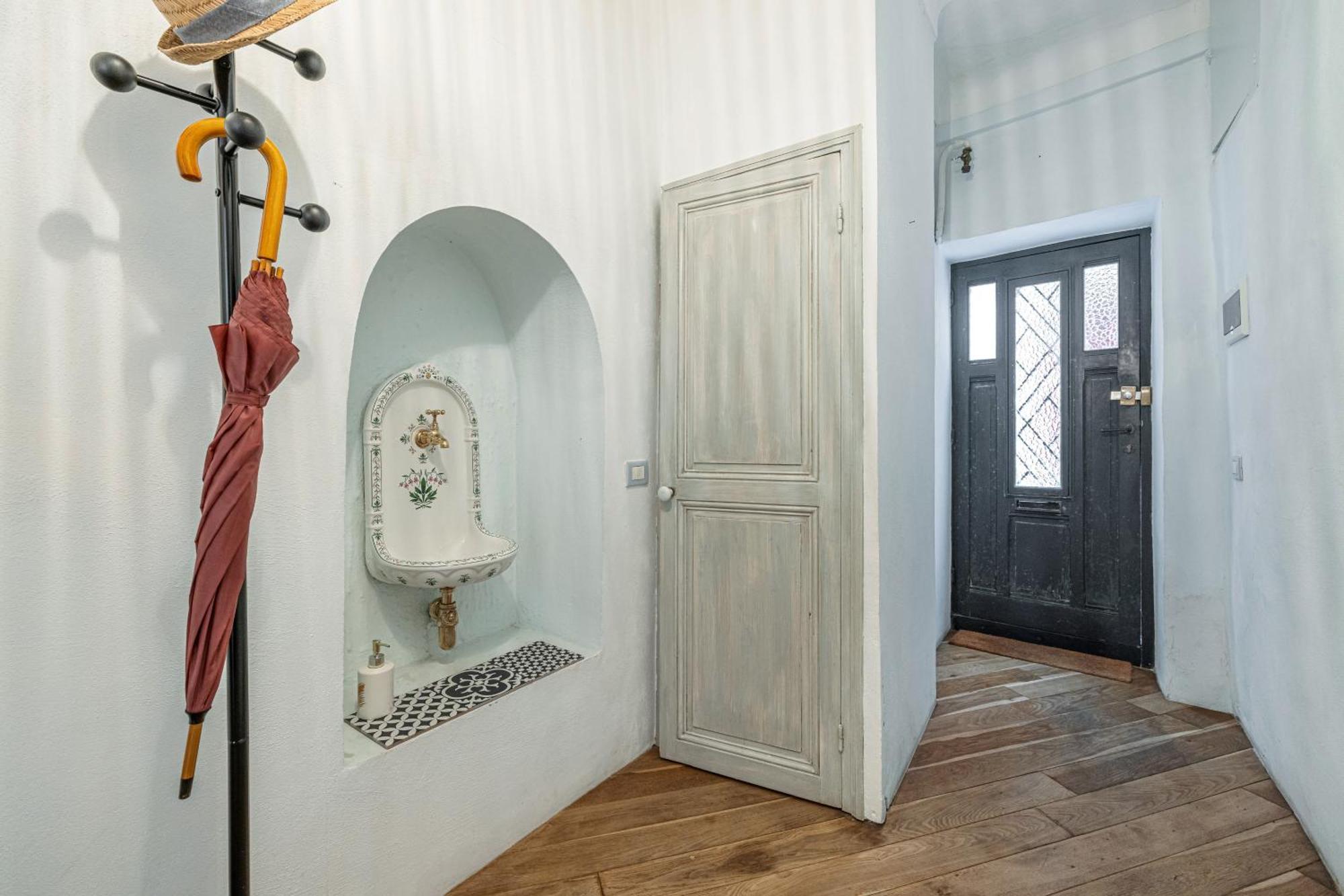 Appartement Le Bougainvillier à Menton Extérieur photo