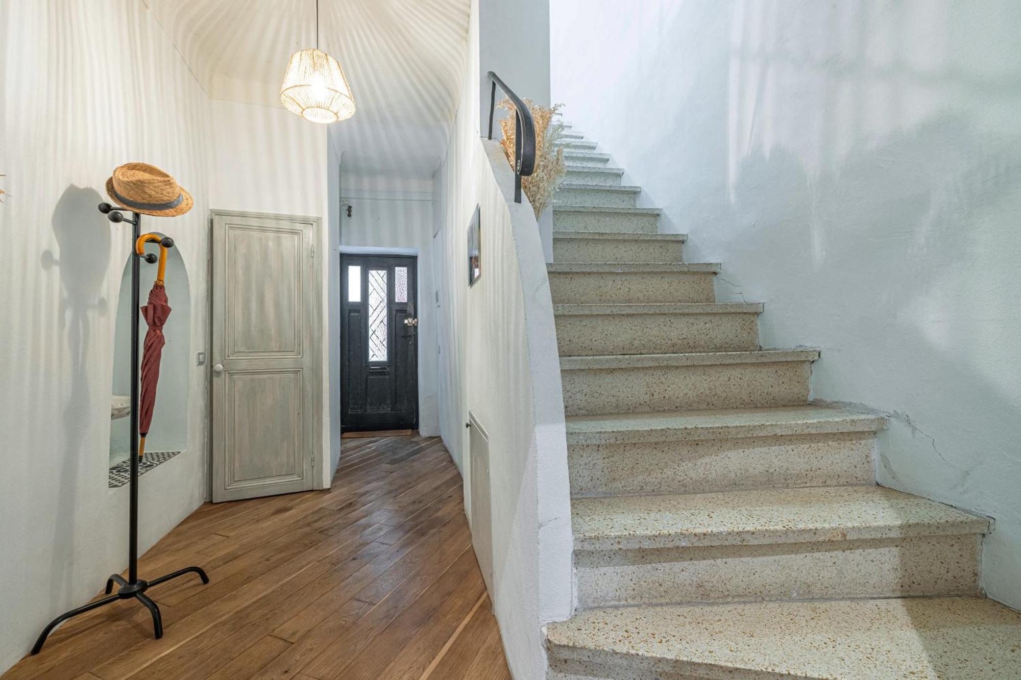 Appartement Le Bougainvillier à Menton Extérieur photo